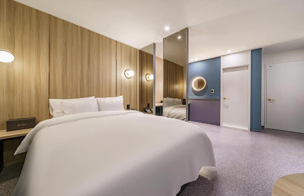 Brown-Dot Hotel Geomdan Incheon Exterior foto